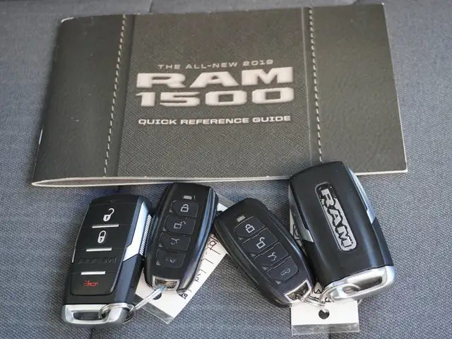 2019 Ram 1500 Big Horn 4x4 Quad Cab 6'4 Box LOADED, VERY CLEAN! - Photo 55