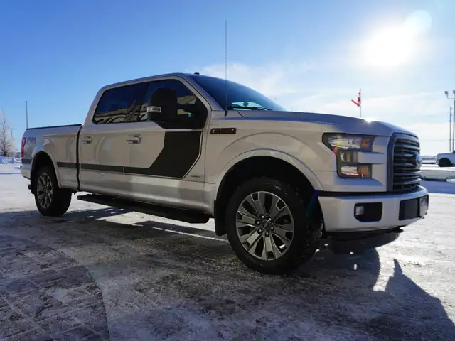 2017 Ford F-150 FX4 SPECIAL EDITION BUCKETS/CONSOLE HTD SEATS! - Photo 7