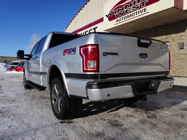 2017 Ford F-150 FX4 SPECIAL EDITION BUCKETS/CONSOLE HTD SEATS! - Photo 12