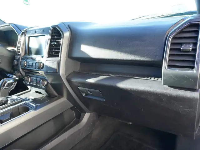 2017 Ford F-150 FX4 SPECIAL EDITION BUCKETS/CONSOLE HTD SEATS! - Photo 41