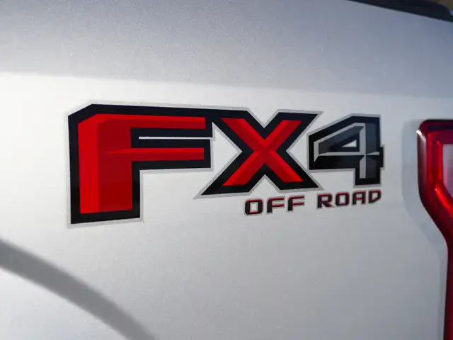 2017 Ford F-150 FX4 SPECIAL EDITION BUCKETS/CONSOLE HTD SEATS! - Photo 48