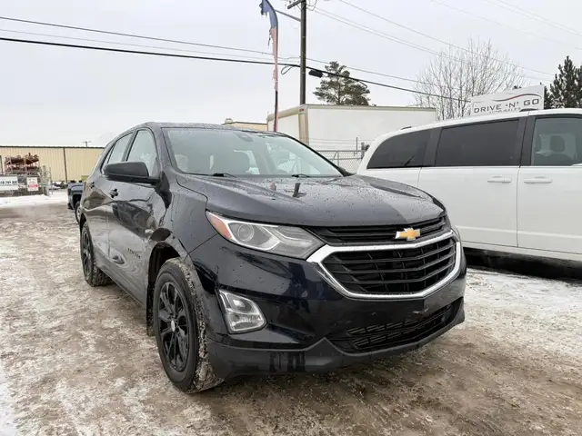 2020 Chevrolet Equinox LS AWD, 130,000 KMS, Remote Starter, Back - Photo 3