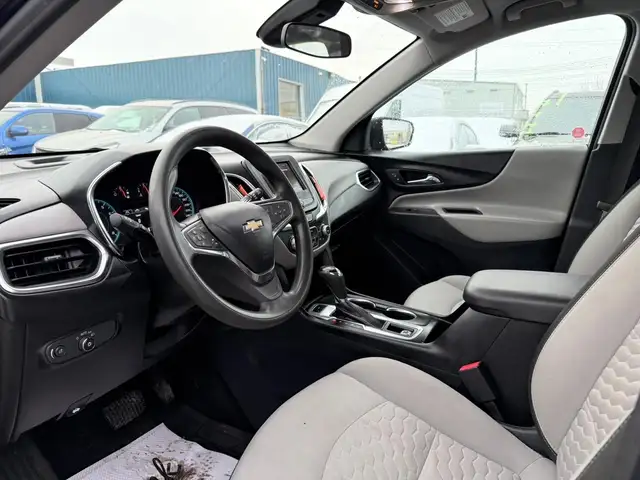 2020 Chevrolet Equinox LS AWD, 130,000 KMS, Remote Starter, Back - Photo 11