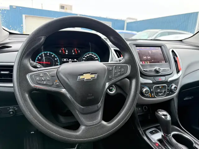2020 Chevrolet Equinox LS AWD, 130,000 KMS, Remote Starter, Back - Photo 18