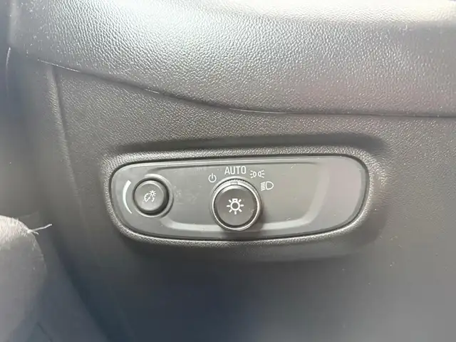 2020 Chevrolet Equinox LS AWD, 130,000 KMS, Remote Starter, Back - Photo 22