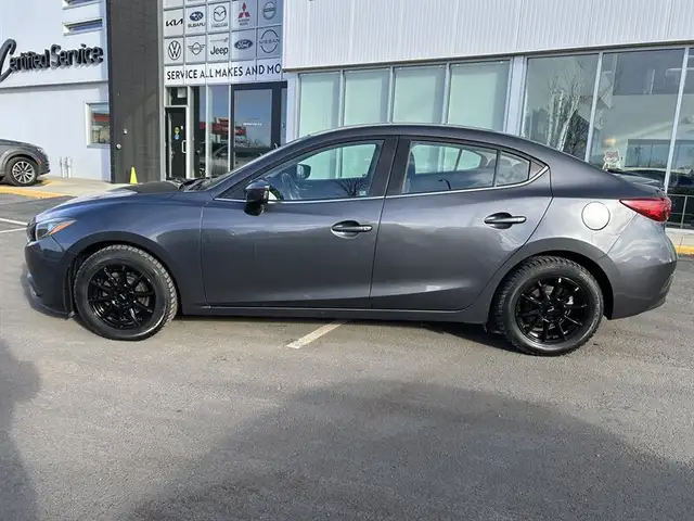 2014 Mazda MAZDA3 GS - Photo 8