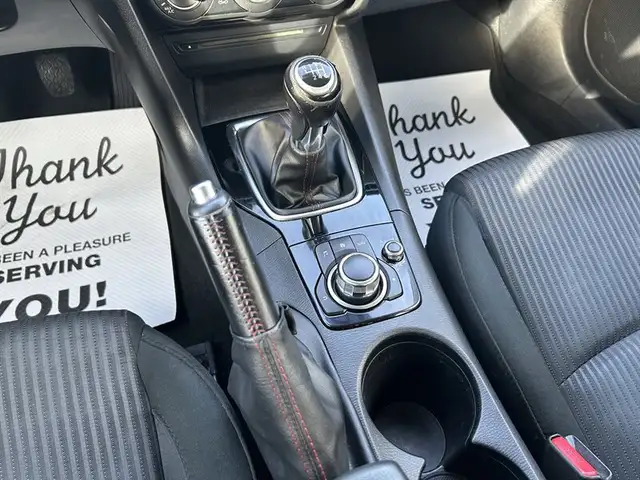 2014 Mazda MAZDA3 GS - Photo 13