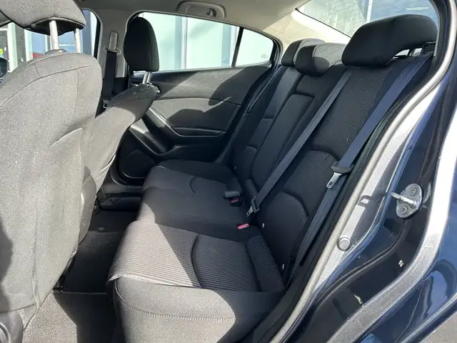 2014 Mazda MAZDA3 GS - Photo 15