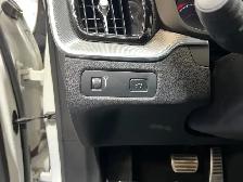 2021 Volvo XC60 - Photo 12