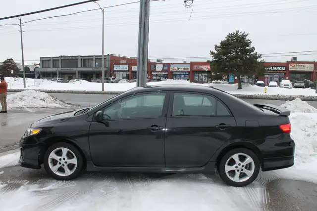2012 Toyota Corolla S - Photo 6