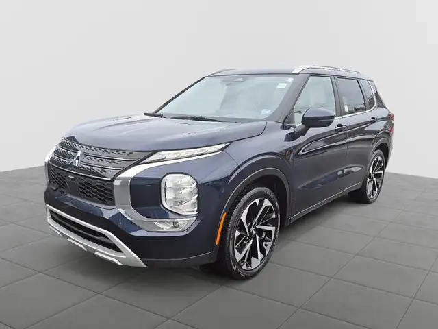 2023 Mitsubishi Outlander SEL SEL | Sunroof | 7-Passenger| 36...