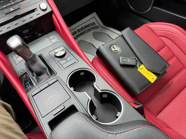 2022 Lexus RC RC 350 AWD F-SPORT 3|ACCIDENT FREE|1-OWNER|RED INT - Photo 27