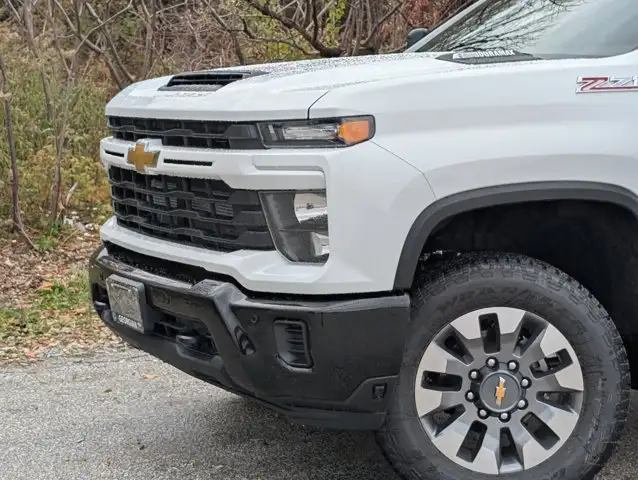 2026 Chevrolet Silverado 2500HD Custom- Snow Plow Prep/Camper - Photo 2