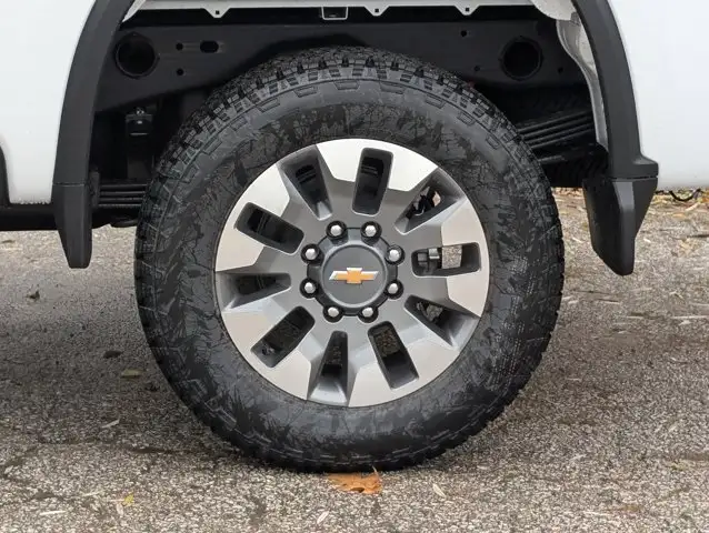 2026 Chevrolet Silverado 2500HD Custom- Snow Plow Prep/Camper - Photo 15