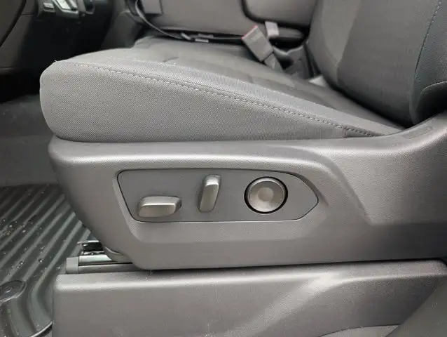 2026 Chevrolet Silverado 2500HD Custom- Snow Plow Prep/Camper - Photo 32