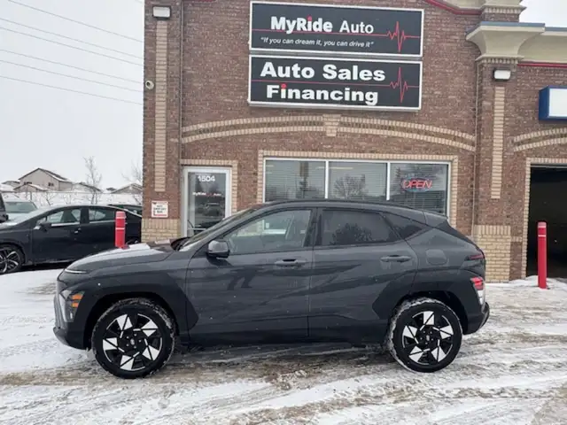 2024 Hyundai Kona 2.0L Preferred AWD - Photo 2