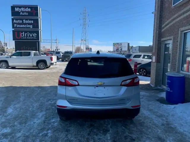 2019 Chevrolet Equinox AWD 4dr LS w-1LS - Photo 3