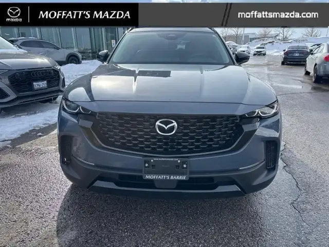 2025 Mazda CX-50 Hybrid Kuro RARE - LOW MILEAGE - ONE OWNER - Photo 8