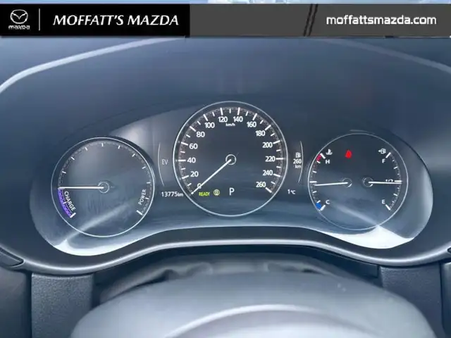 2025 Mazda CX-50 Hybrid Kuro RARE - LOW MILEAGE - ONE OWNER - Photo 15