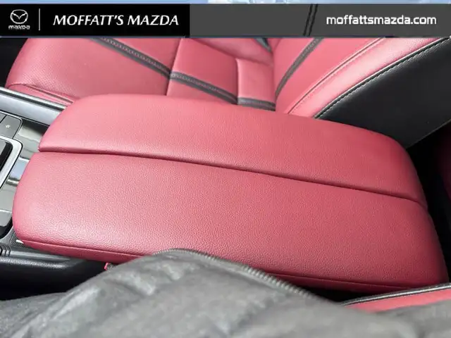 2025 Mazda CX-50 Hybrid Kuro RARE - LOW MILEAGE - ONE OWNER - Photo 24