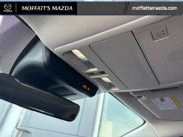 2025 Mazda CX-50 Hybrid Kuro RARE - LOW MILEAGE - ONE OWNER - Photo 27