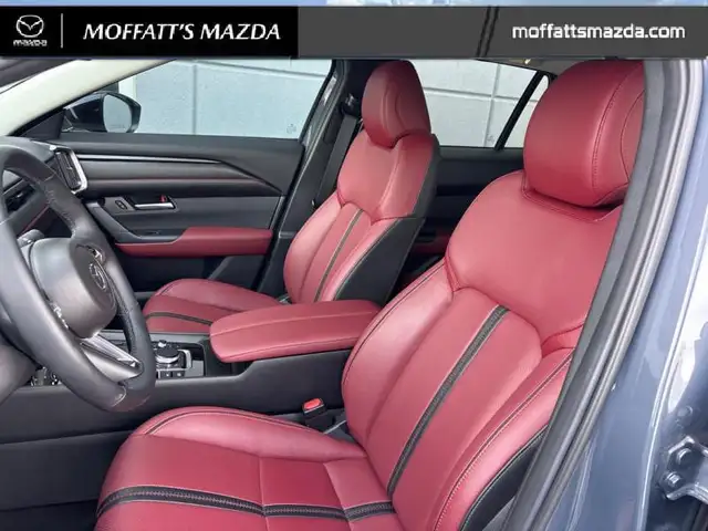 2025 Mazda CX-50 Hybrid Kuro RARE - LOW MILEAGE - ONE OWNER - Photo 28