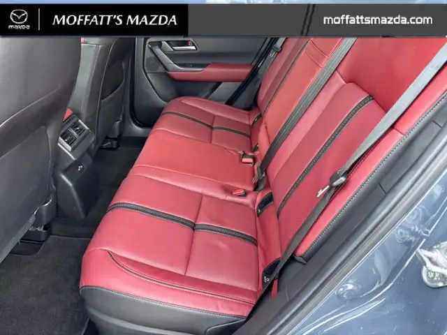 2025 Mazda CX-50 Hybrid Kuro RARE - LOW MILEAGE - ONE OWNER - Photo 35
