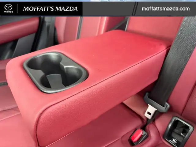 2025 Mazda CX-50 Hybrid Kuro RARE - LOW MILEAGE - ONE OWNER - Photo 37