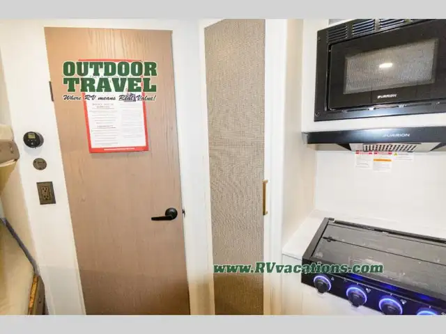 2026 Grand Design Transcend Xplor 19BHX - Photo 17