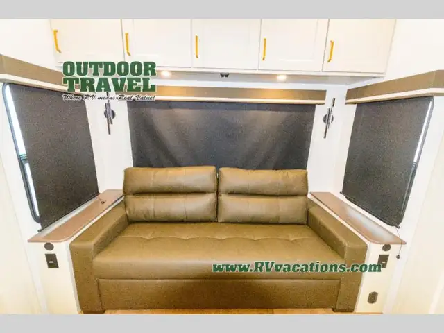 2026 Grand Design Influence 2903RL - Photo 11