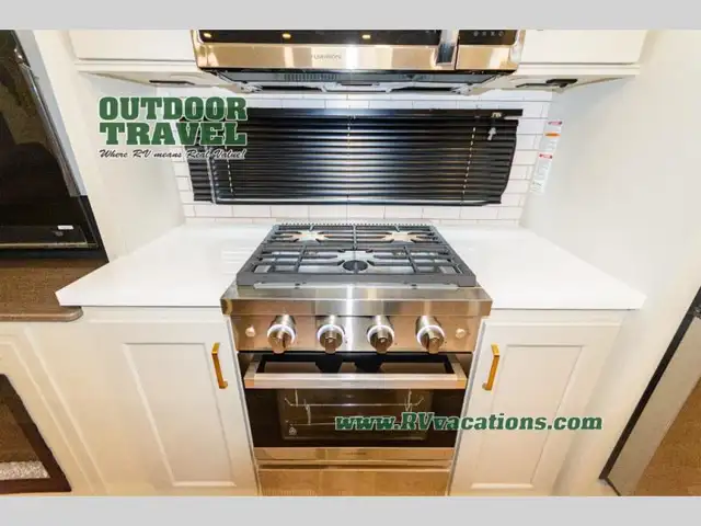 2026 Grand Design Influence 2903RL - Photo 15