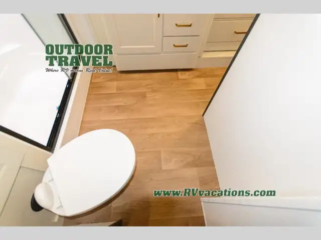 2026 Grand Design Influence 2903RL - Photo 20