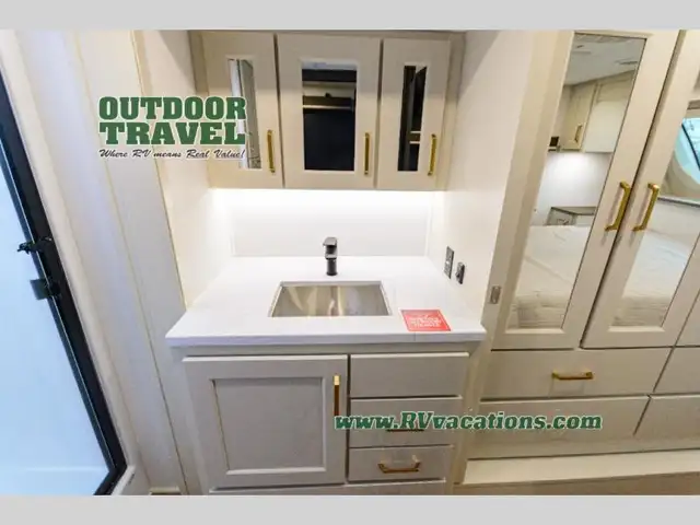 2026 Grand Design Influence 2903RL - Photo 21