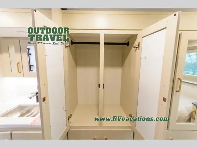 2026 Grand Design Influence 2903RL - Photo 29