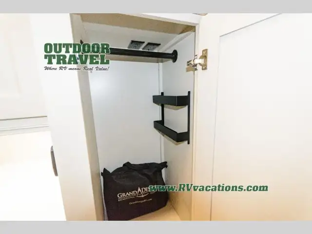 2026 Grand Design Influence 2903RL - Photo 31