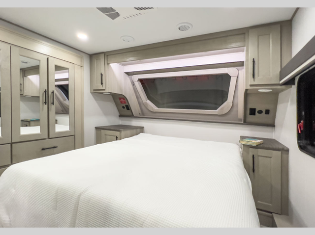 2026 Grand Design Influence 2903RL - Photo 39