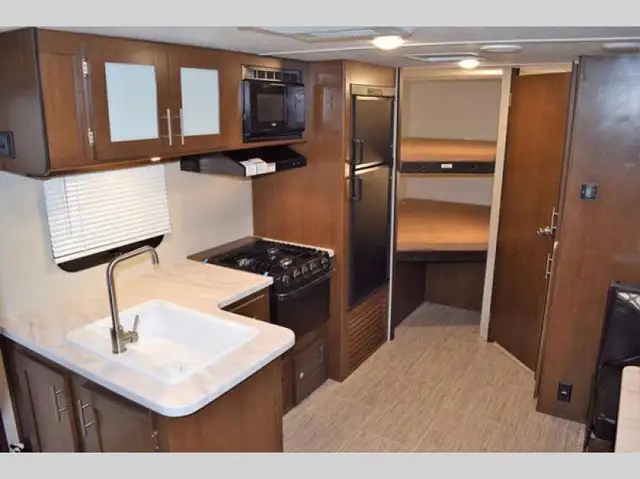 2019 Prime Time RV Tracer Breeze 24DBS - Photo 27