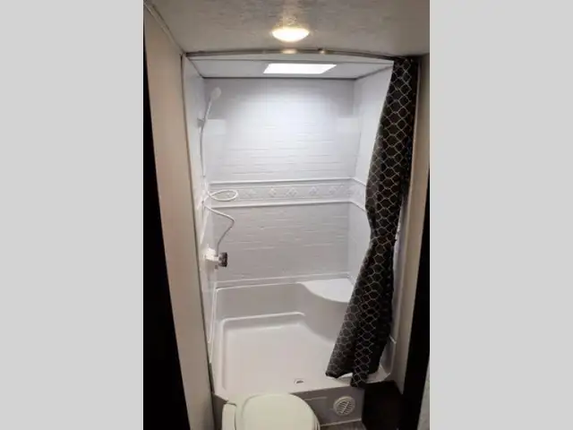 2019 Prime Time RV Tracer Breeze 24DBS - Photo 30