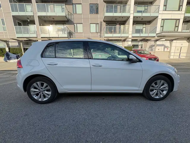 2016 Volkswagen Golf 5dr Hatchback Automatic 1.8 TSI Highline - Photo 5