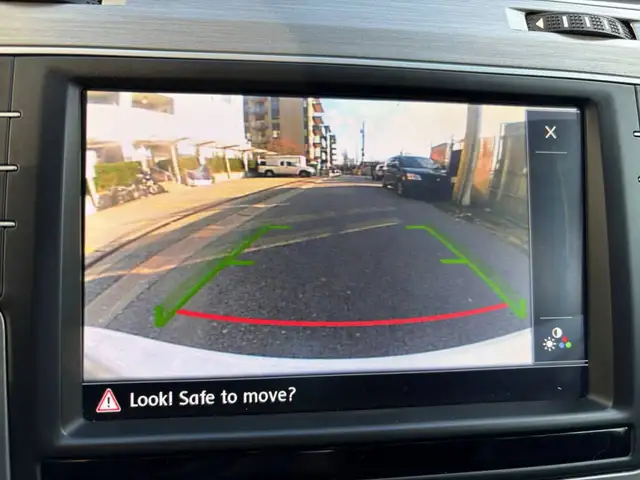 2016 Volkswagen Golf 5dr Hatchback Automatic 1.8 TSI Highline - Photo 18