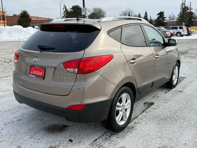 2011 Hyundai Tucson GLS 4dr Front-wheel Drive Automatic - Photo 5