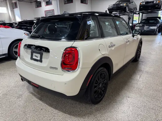 2020 MINI 5 Door COOPER|PANO-ROOF - REAR CAMERA - COMFORT ACCESS - Photo 3