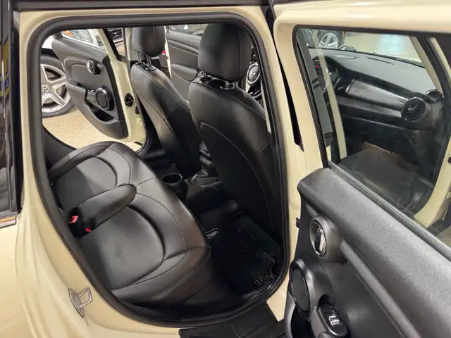 2020 MINI 5 Door COOPER|PANO-ROOF - REAR CAMERA - COMFORT ACCESS - Photo 13