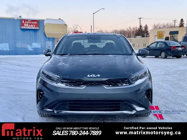 2023 KIA Forte GT-Line - Photo 2