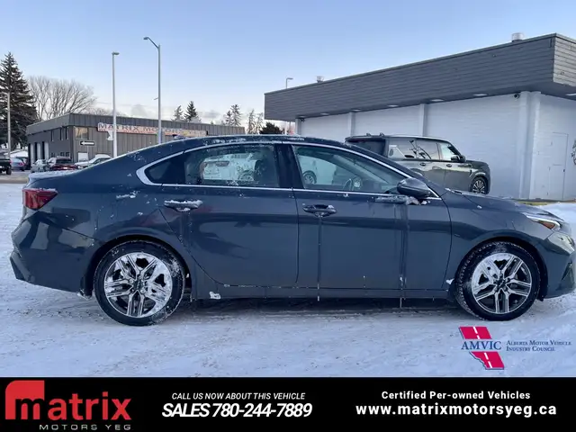 2023 KIA Forte GT-Line - Photo 4