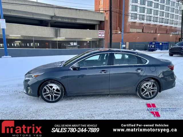 2023 KIA Forte GT-Line - Photo 5