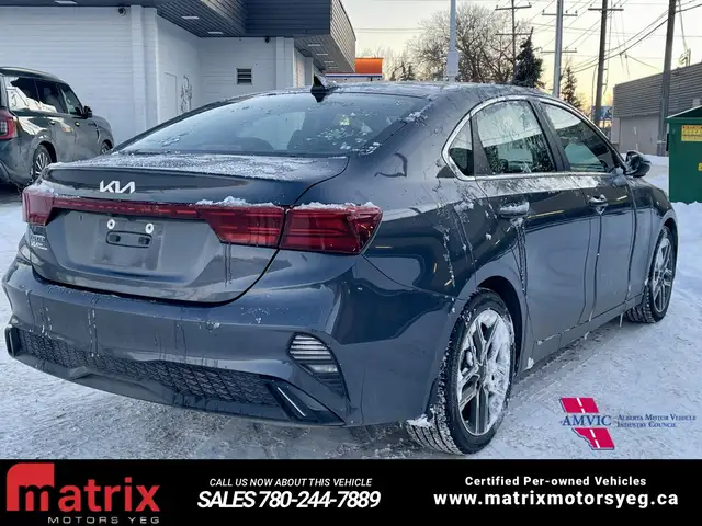 2023 KIA Forte GT-Line - Photo 6