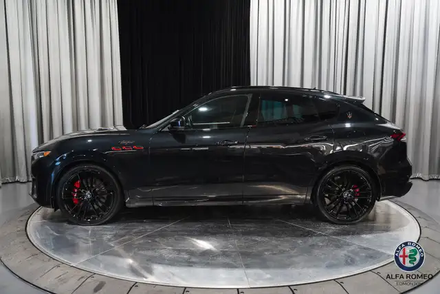 2022 Maserati Levante Trofeo - Photo 2