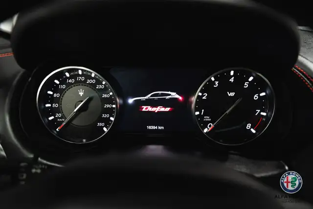 2022 Maserati Levante Trofeo - Photo 12