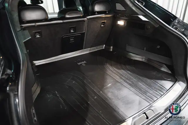 2022 Maserati Levante Trofeo - Photo 23